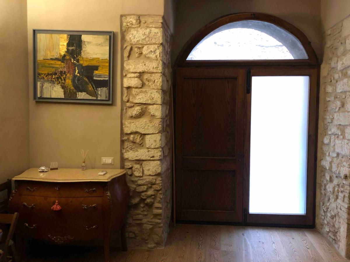 Ganga Panzió Narni Kültér fotó